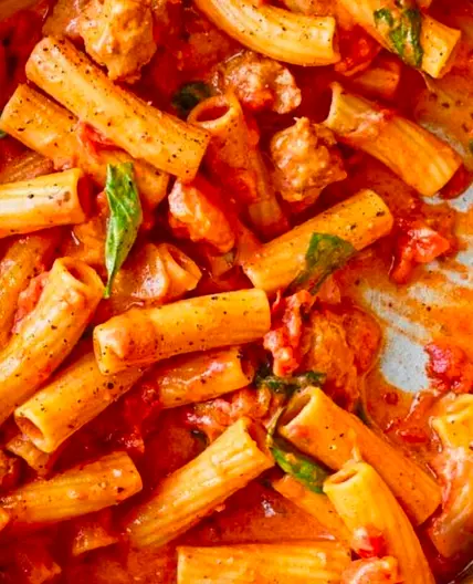 Sausage fennel & Sun-Dried Tomato Pasta