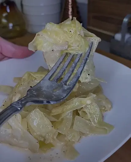 Creamy Cabbage Bake