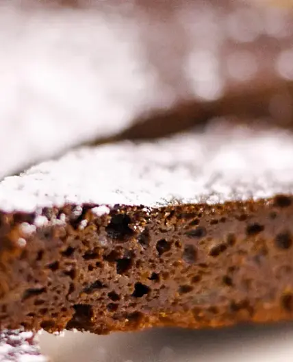 Gâteau chocolat sans beurre (avec miel et courgettes) !