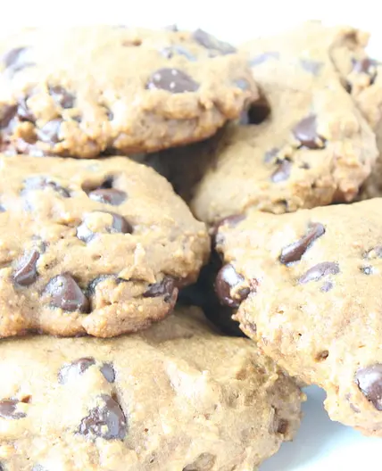 Healthy Vegan Dark Chocolate Chip Cookies