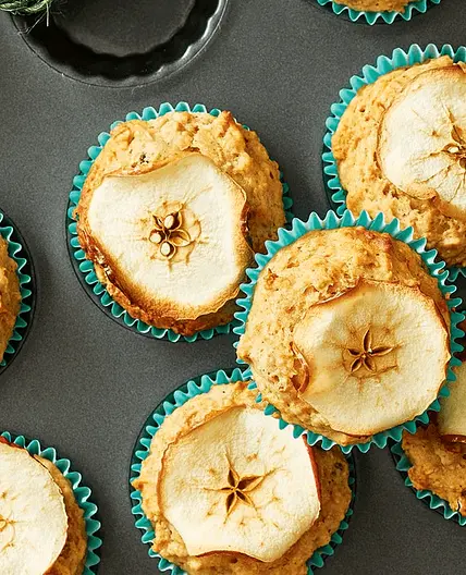 Better-for-you apple cinnamon muesli muffins
