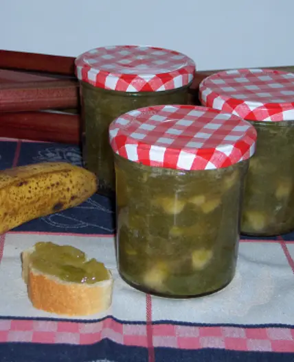 Confiture bananes et rhubarbe