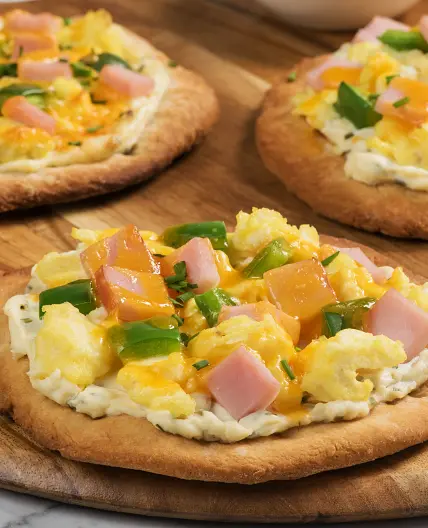 Personal Canadian Bacon Breakfast Pizzas