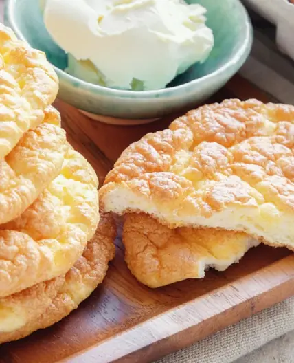 Pain nuage (cloud bread)