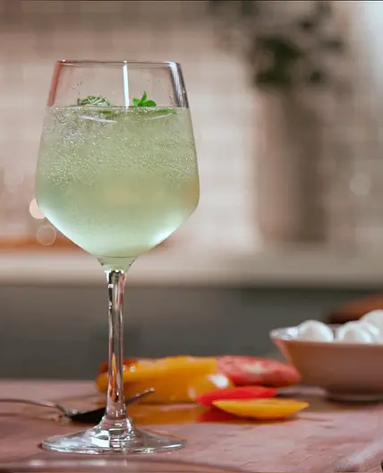 Limoncello Spritz
