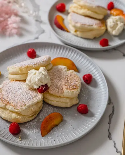 Japanese Fluffy Soufflé Pancakes - Sugar Free