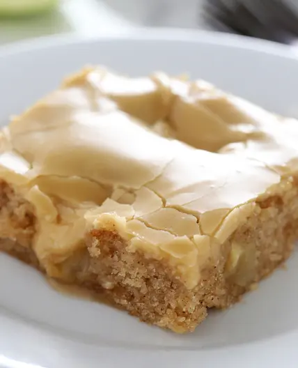 Salted Caramel Apple Sheet Cake