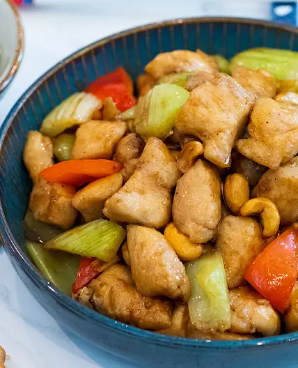 BETTER THAN TAKEOUT: Cashew Chicken in 15 Min