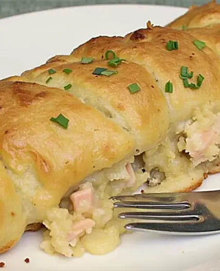 Salmon In Croute: The Ultimate Gourmet Centerpiece