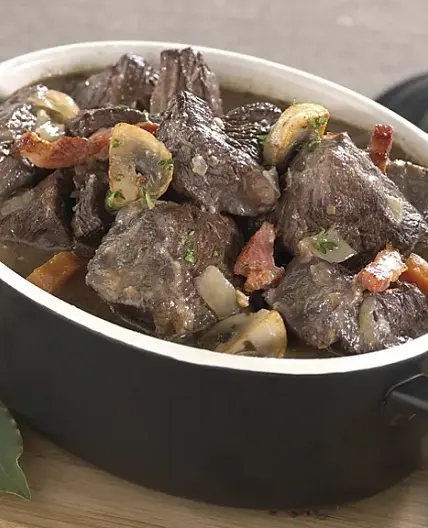 Boeuf bourguignon à la moutarde