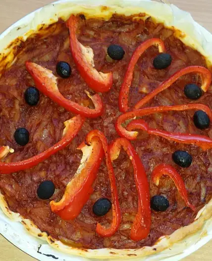 Pizza oignons et poivrons