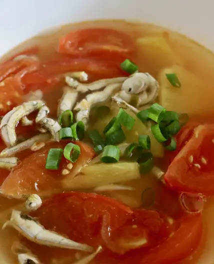 Smelt Soup with Tomato and Pineapple