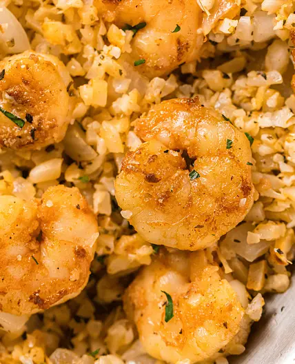 15 Minute Cajun Shrimp and Rice (Low Carb Option)