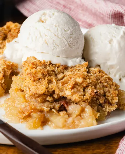 Apple Crisp with Oats