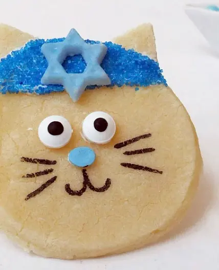 Hanukkah Cat Cookies