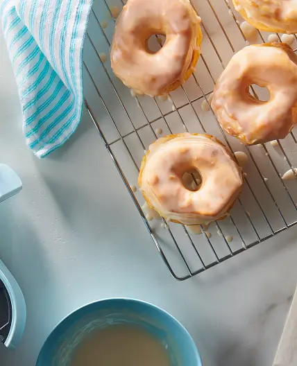 Air Fryer Glazed Doughnuts