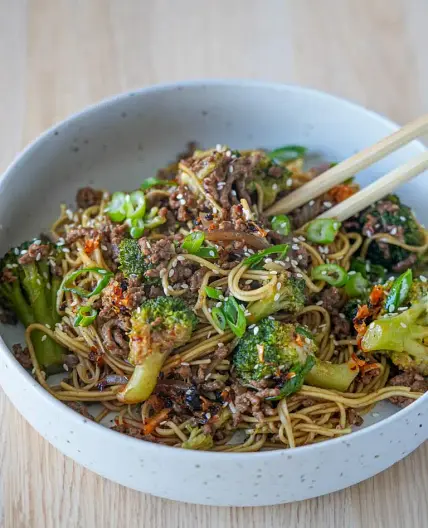 Quick Beef and Broccoli Noodles