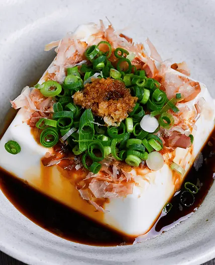 Hiyayakko Japanese Cold Tofu (with 15 Topping Ideas)