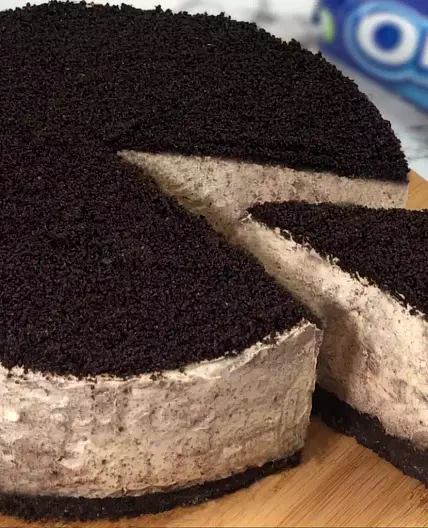 No-Bake Oreo Cheesecake