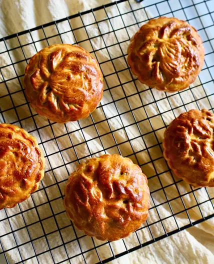 Mixed Nuts Mooncake