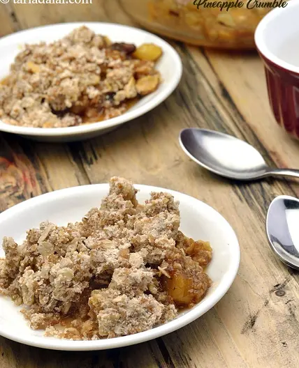 Pineapple Crumble, Fresh Pineapple Crumble recipe