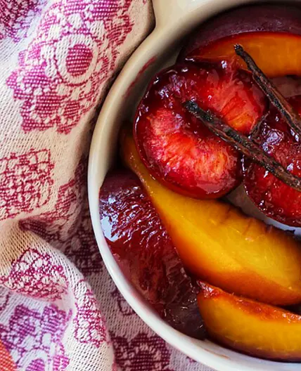 Baked Peaches and Plums with Vanilla