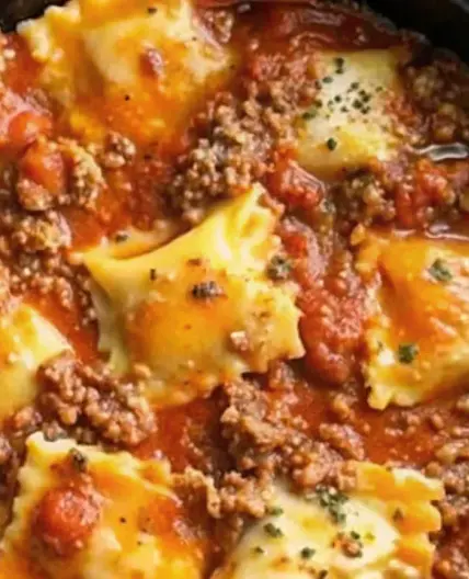 Crockpot Ravioli Lasagna: A Hands-Off, Flavor-Packed Comfort Food Masterpiece