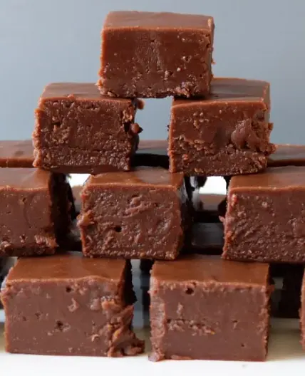 2 Ingredient Fudge | Chocolate Peanut Butter Fudge Recipe