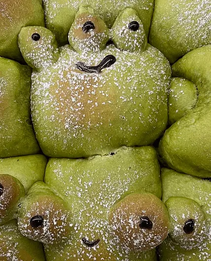 Viral Froggy Pandan Milk Bread Recipe by Kat Lieu — modern asian baking