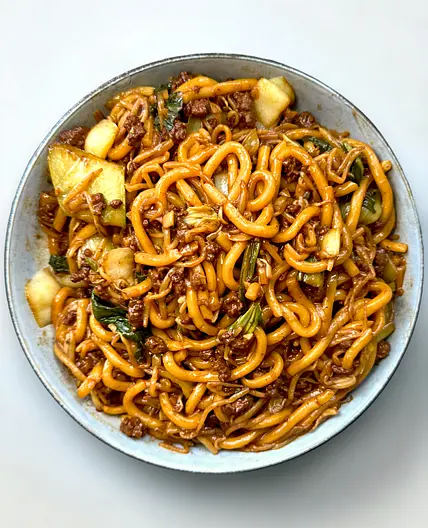 Beef Yaki Udon (Stir Fried Udon Noodles)