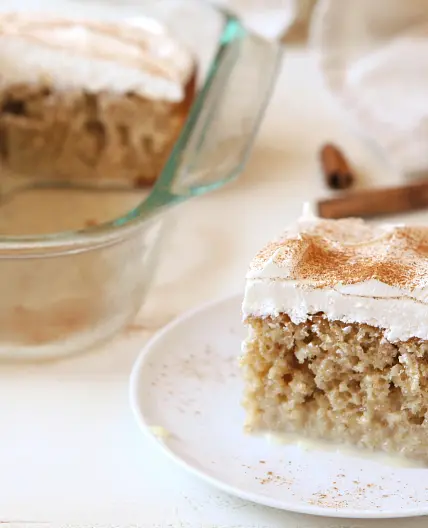 Snickerdoodle Poke Cake