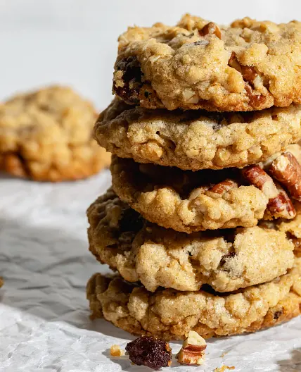 Oatmeal Raisin Cookies