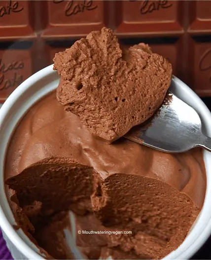 Mousse au Chocolat with Air Bubbles ! (Chocolate Mousse)