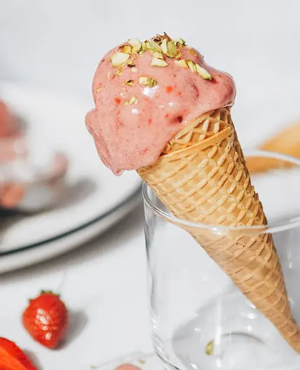 2-Ingredient Strawberry Banana Ice Cream