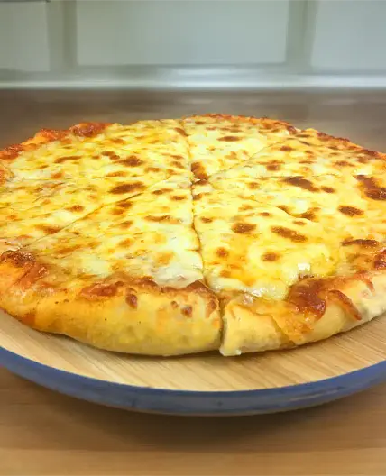 Cheese & Tomato Pizza