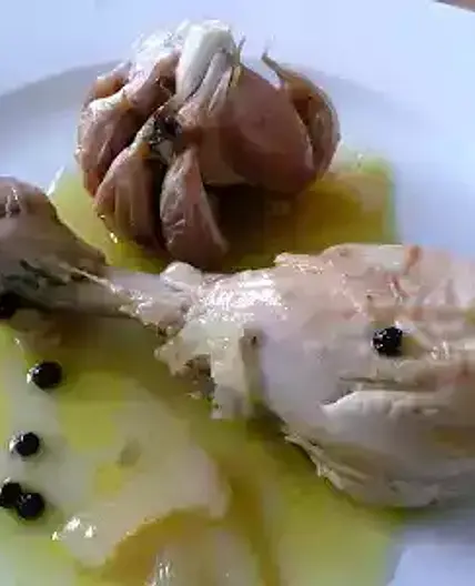 Pollo escabechado a los 10 ingredientes