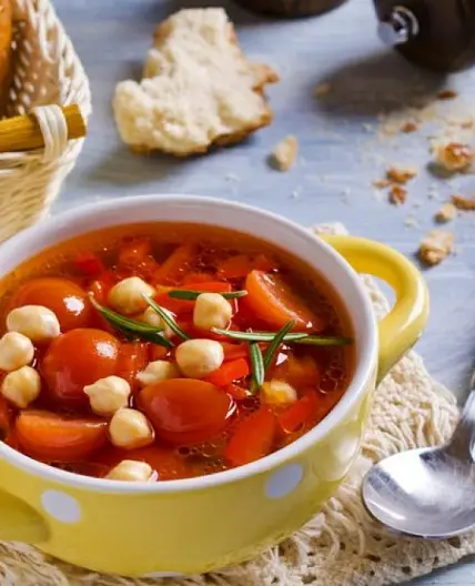 Soupe marocaine aux pois chiches