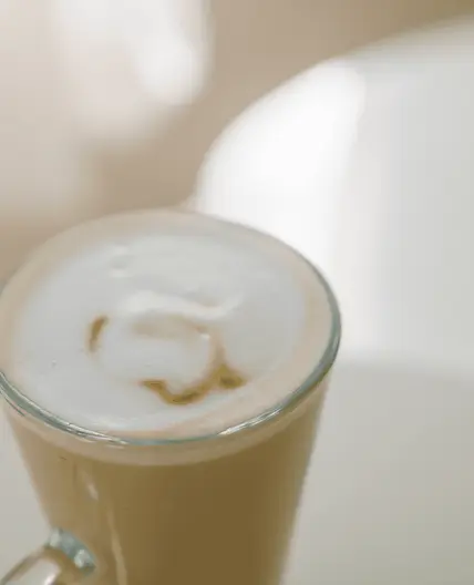 Peppermint Tea Latte | Low-FODMAP