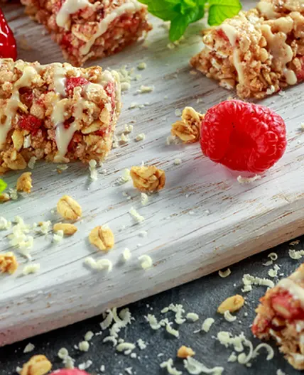 Mixed Berry & Yoghurt Granola Bar