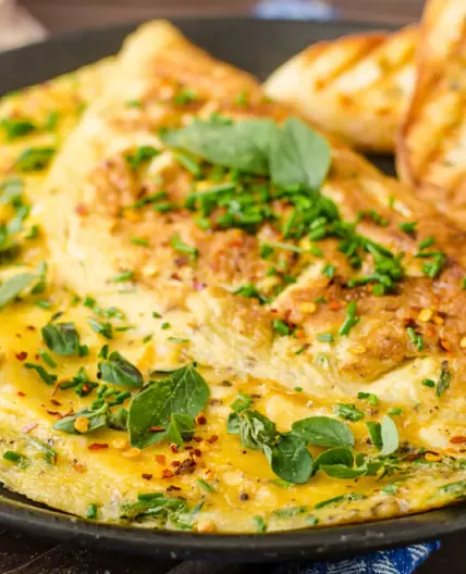 Omelette aux pignons de pin
