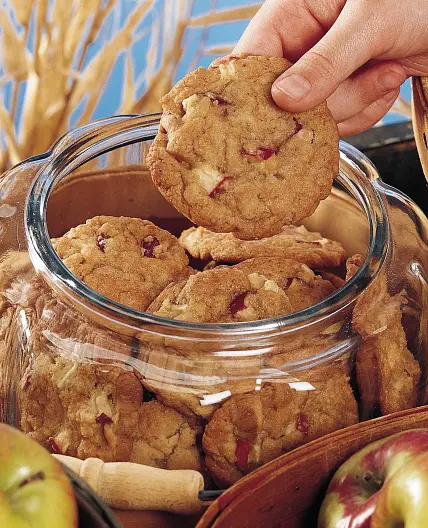 Old-Fashioned Apple Cookies