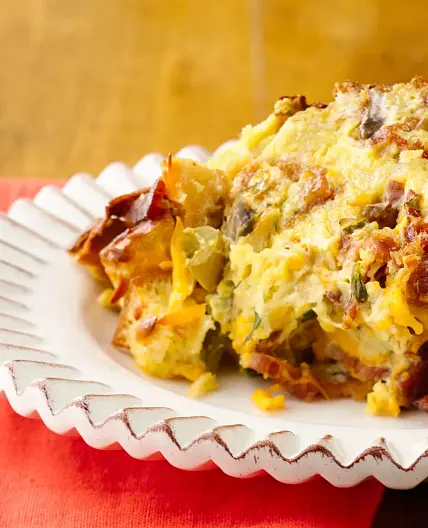 Slow-Cooker Bacon, Smoked Cheddar and Egg Casserole