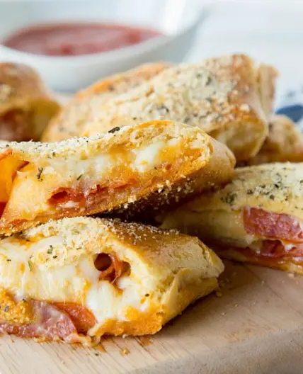 Pepperoni Pizza Bread