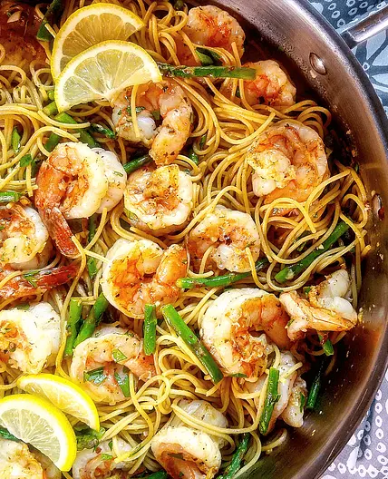 Lemon Garlic Shrimp Pasta
