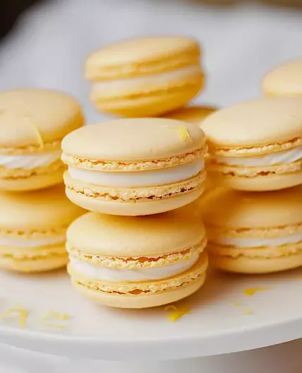 Lemon Macarons