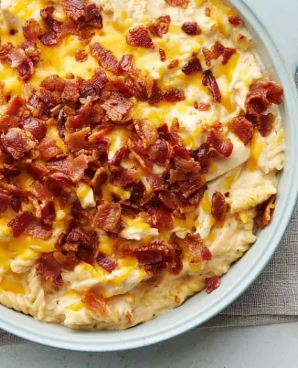 One-Pot Chicken, Bacon and Ranch Pasta