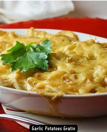 The Best Garlic Potatoes Gratin