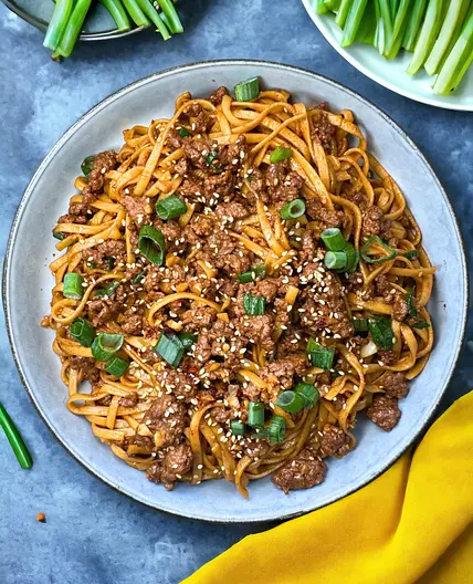 Chili Oil Noodles with beef