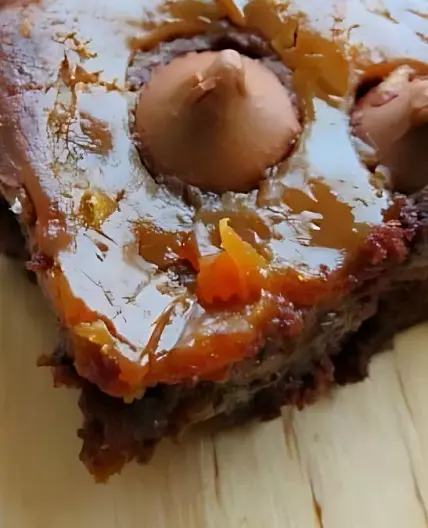 Decadent Dulce de Leche Brownies with Chocolate Swirl