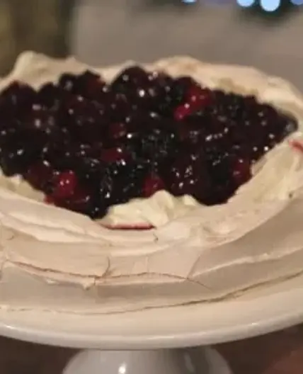 Christmas Pavlova
